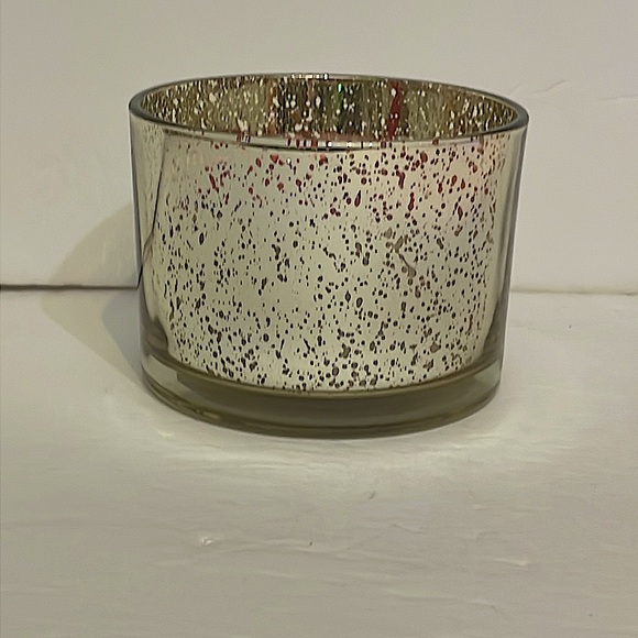 SIGNATURE SOY Merry and Bright Mercury Glass 2-Wick Jar Candle 10oz - Picture 2 of 3